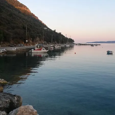 Porto Poros Μικρός Γιαλός