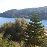 Porto Poros * Mikros Gialos