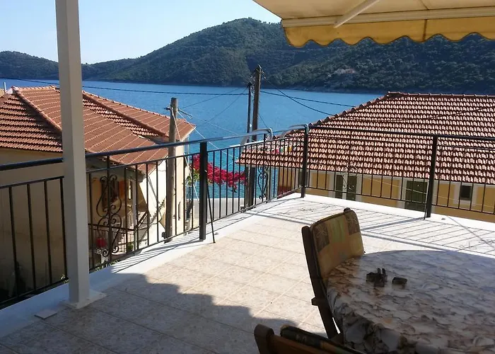 Porto Poros Apartman *